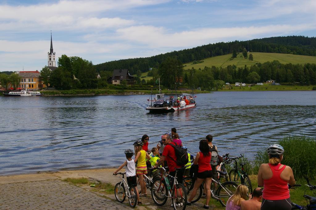 Penzion U Lipna Predni Vyton Exterior photo