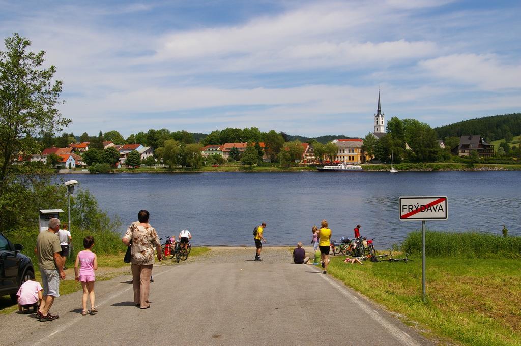 Penzion U Lipna Predni Vyton Exterior photo