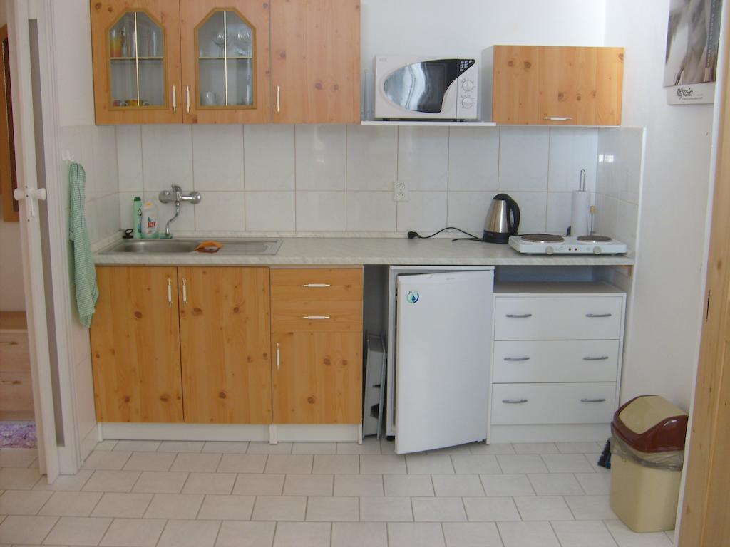 Penzion U Lipna Predni Vyton Room photo